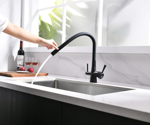 LM3075BL Comfort Смеситель для кухни, с гибким изливом, с подключением к фильтру питьевой воды, черный LEMARK