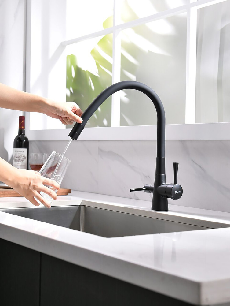 LM3075BL Comfort Смеситель для кухни, с гибким изливом, с подключением к фильтру питьевой воды, черный LEMARK