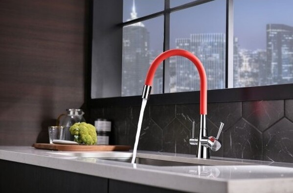 LM3075C-Red Comfort Смеситель для кухни, с гибким изливом, с подключением к фильтру питьевой воды, хром/красный LEMARK