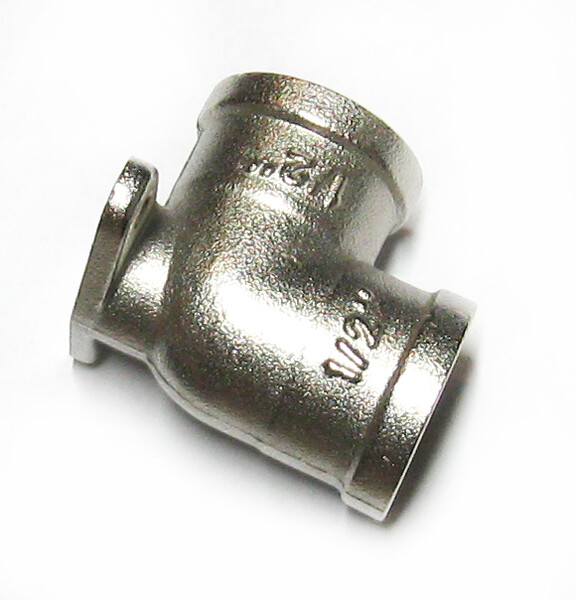 Уголок 1/2 " с креплением VALTEC (VT.751)