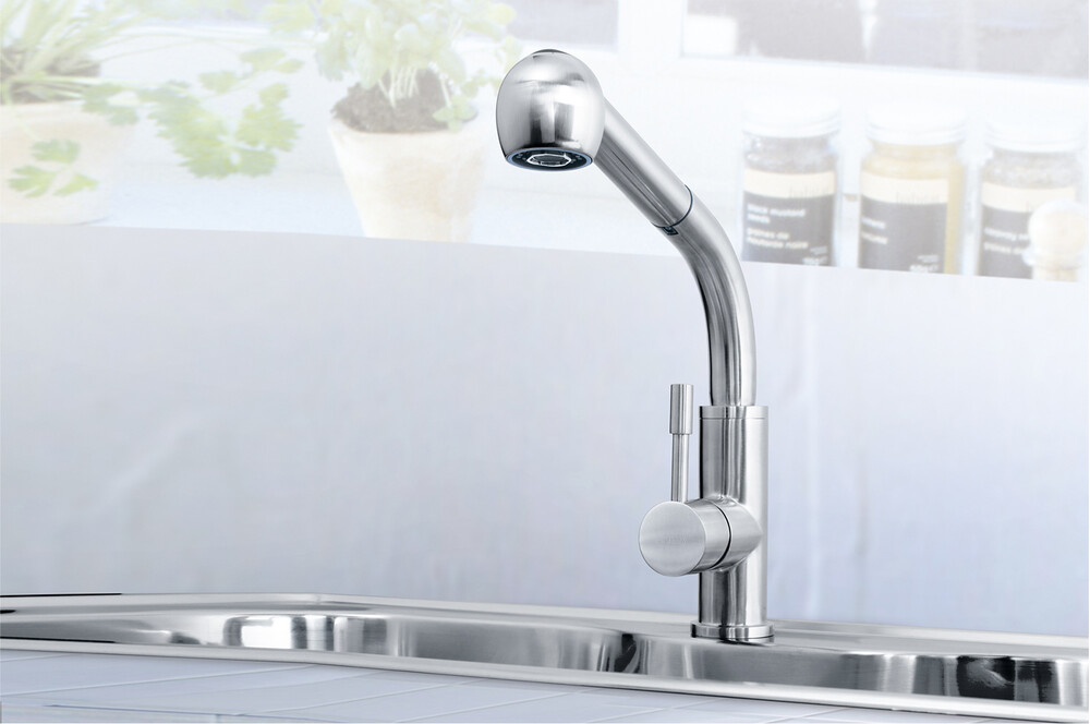 LM5076S Expert Смеситель для кухни с вытяжным изливом, сталь LEMARK