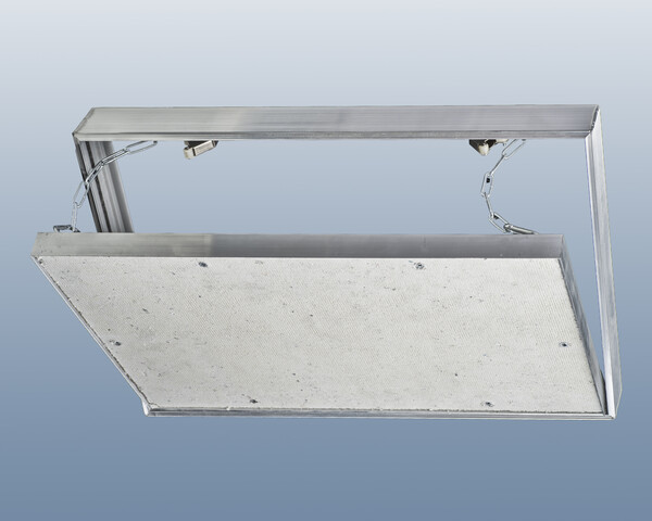 Люк металл под плитку съёмный с цепочкой ЛКЦ (200x400)