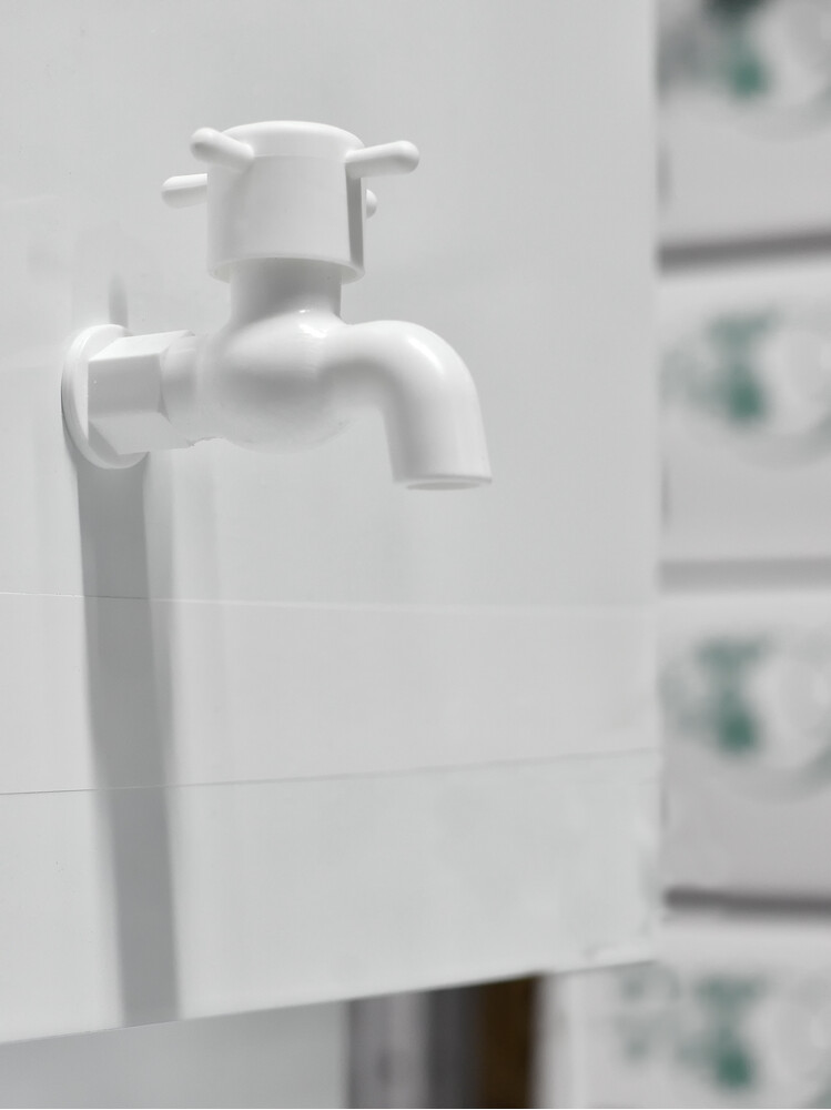 Умывальник "Весна" без ЭВН (мойка Нержавейка 40*50,бак 17л) белый