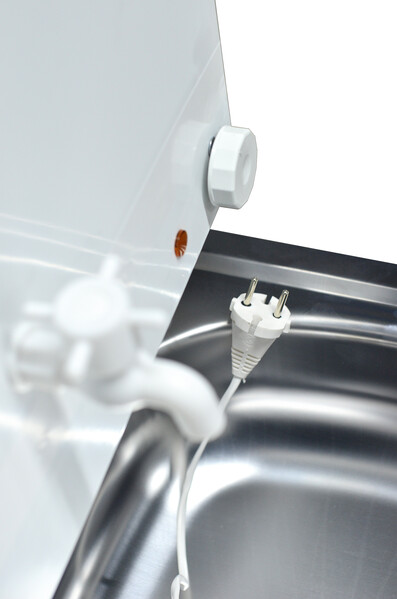 Умывальник "Весна" с ЭВН (тумба ЛДСП Дуб Сонома светлый, мойка Нержавейка 40*50, бак 17л) 1,25кВт