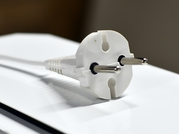 Умывальник "Весна" МИНИ с ЭВН (мойка Пластик 42*37, бак 11л) 1,25кВт белый