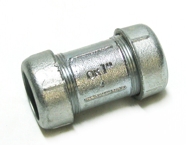 AGA Соединительная муфта OK 1" (двухстор.зажимная)