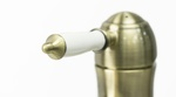 LM4837B Villa Смеситель для умывальника средний, монолитный, бронза LEMARK