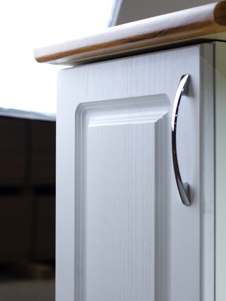 Стол торцевой 55 правый Ясень Белый фасад МДФ столешница цвет (Дуб Вотан) SANTREK HOME