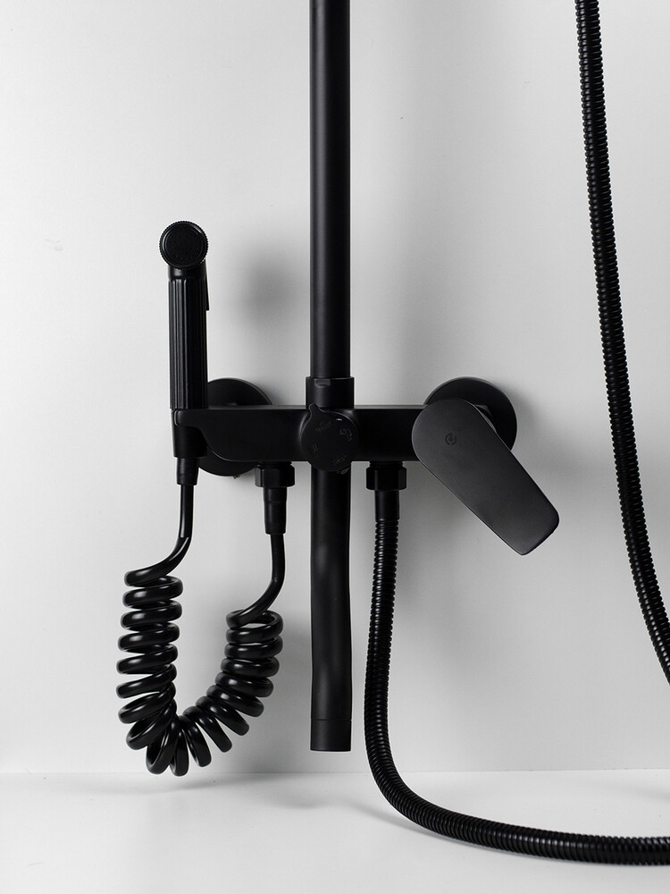  Душевая система SANTREK AQUA-1215 "PRESTIGE" (SAP-1215)  шар. d-35 с верхним душем, смесителем, гигиен лейкой и полочкой (черный)   СНИЖЕНА ЦЕНА !!!