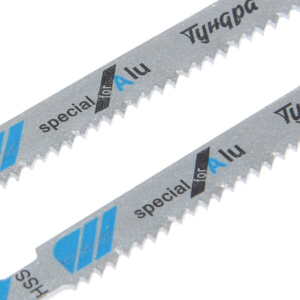 Пилки для лобзиков ТУНДРА, по цветным металлам, HSS, 50/75 х 3 мм, 2 шт. 7347471
