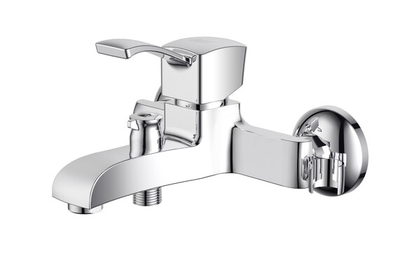 DA1473201 Смеситель для ванны, короткий излив