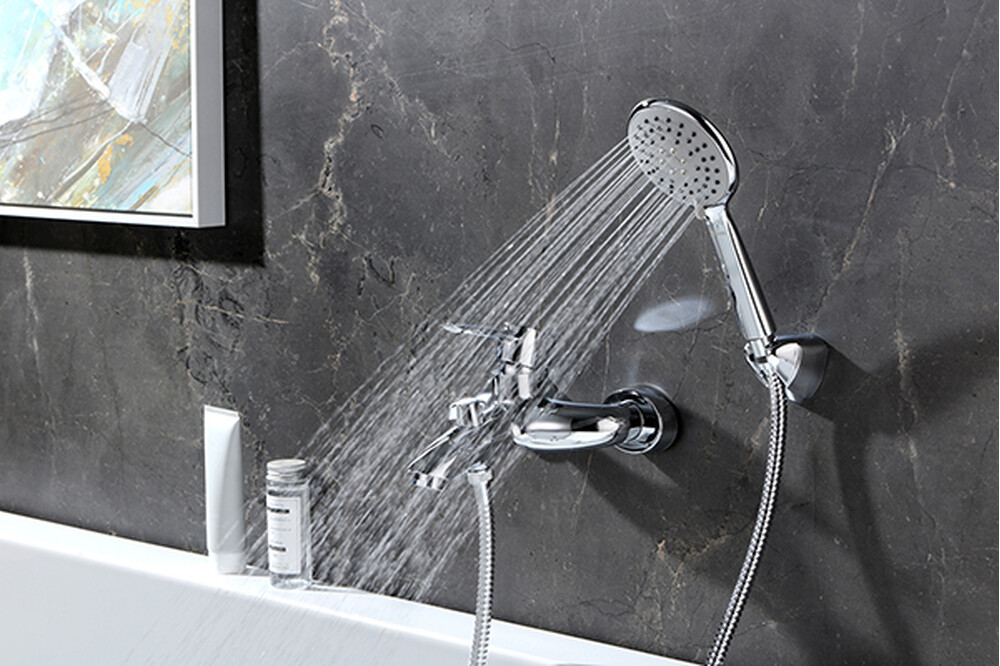 LM3254C Atlantiss Смеситель для ванны с коротким изливом, хром LEMARK