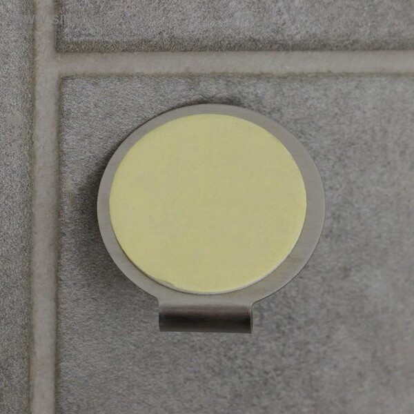 Набор крючков металлических на липучке 2 шт "Круг" 569590 