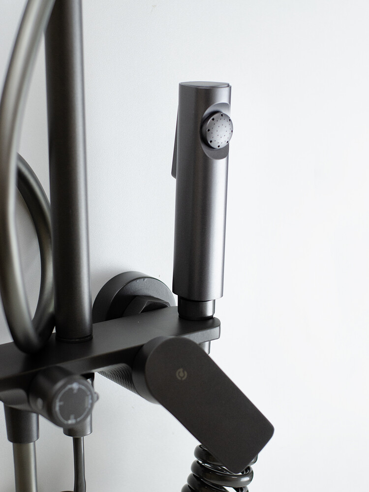 Душевая система SANTREK AQUA-1245 PRESTIGE (SAP-1245)  шар. d-35 с верхним душем, смесителем, гигиен лейкой (оруж сталь)