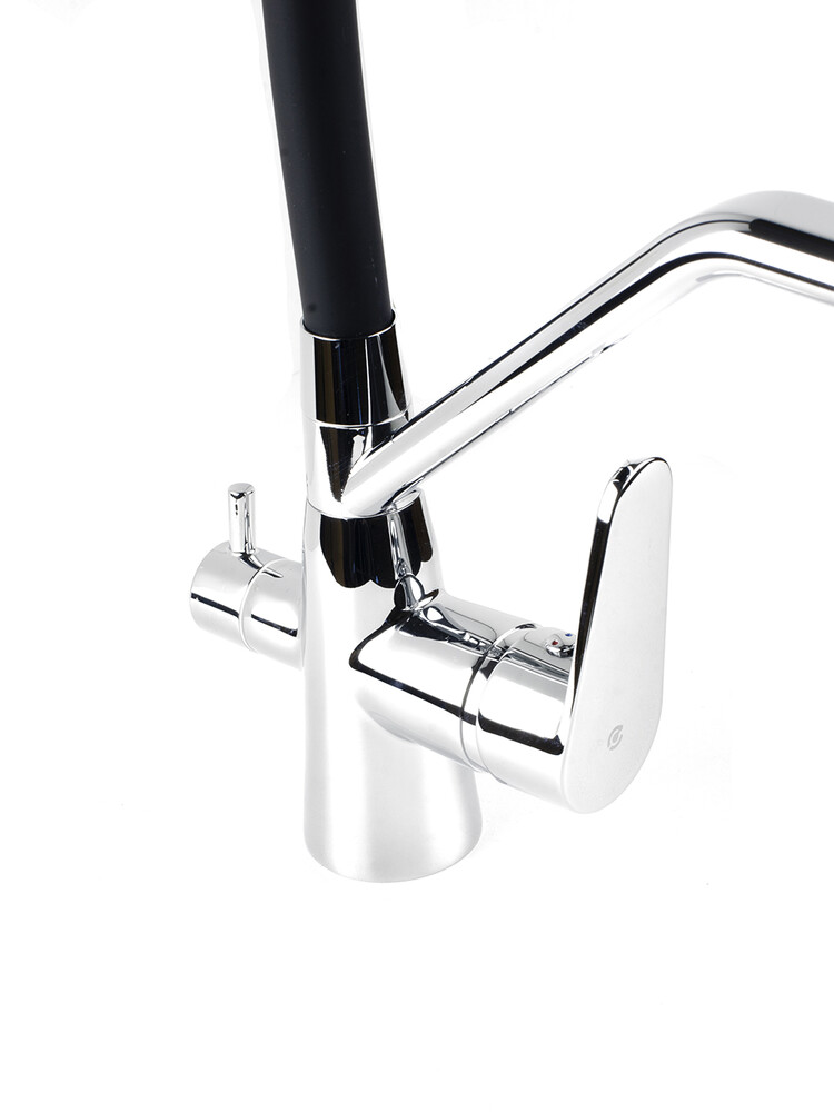  Смеситель Кухня SANTREK AQUA-1037 "PRESTIGE" (SAP-1037) шар. d-35 с гибким силиконовым изливом, с подключением фильтра питьевой воды (черный/хром)