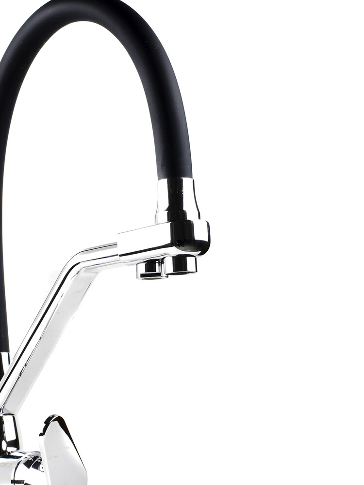  Смеситель Кухня SANTREK AQUA-1037 "PRESTIGE" (SAP-1037) шар. d-35 с гибким силиконовым изливом, с подключением фильтра питьевой воды (черный/хром)