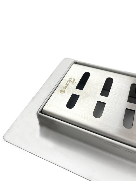 Линейный душевой трап SANTREK  A-70900 нерж 70*900мм (неповоротный горизонтальный выпуск, ф40)  сухой затвор и гидрозатвор