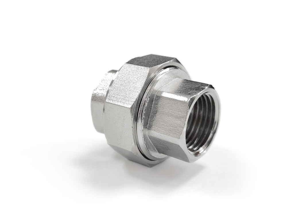 Муфта разъемная   1/2" с накидной гайкой SANTREK AQUA