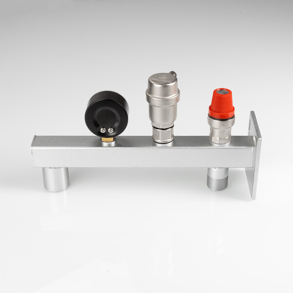 Группа безопасности VALTEC, стальная консольная (с манометрами 0-4 бар) VT.495.0.3