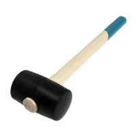 Киянка ТУНДРА, деревянная рукоятка, черная резина, 650 г 5354661