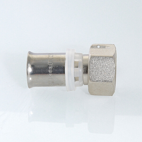 Соединитель пресс с накидной гайкой  20х1/2" VALTEC	VTm.222.N.002004													