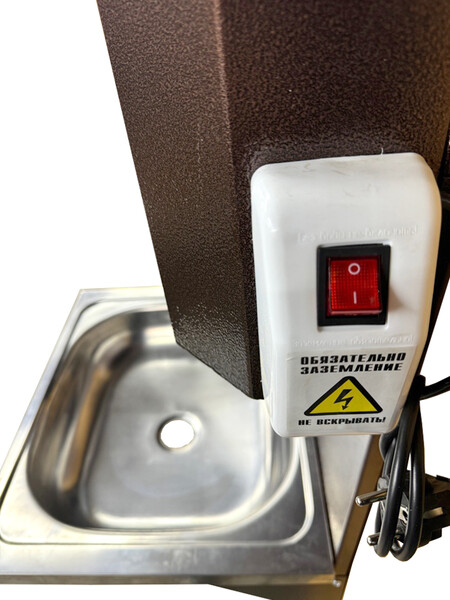 Умывальник навесной с ЭВН (нерж. мойка 40*50,V-бака 17л.) 1,25кВт МЕДЬ, кран силумин (2 места)