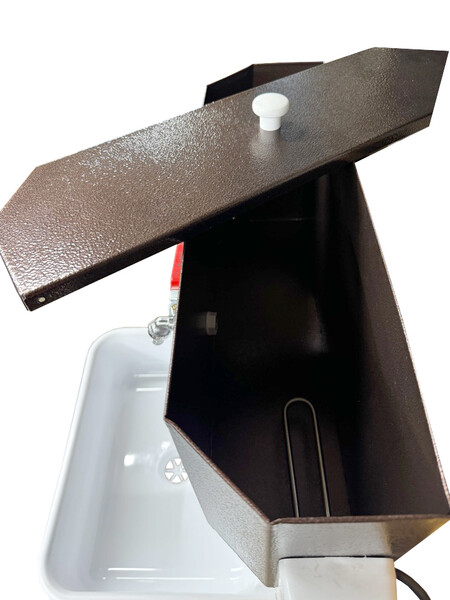 Умывальник навесной с ЭВН (пластмас. мойка 40*50,V-бака 17л.) 1,25кВт МЕДЬ, кран силумин (2 места)