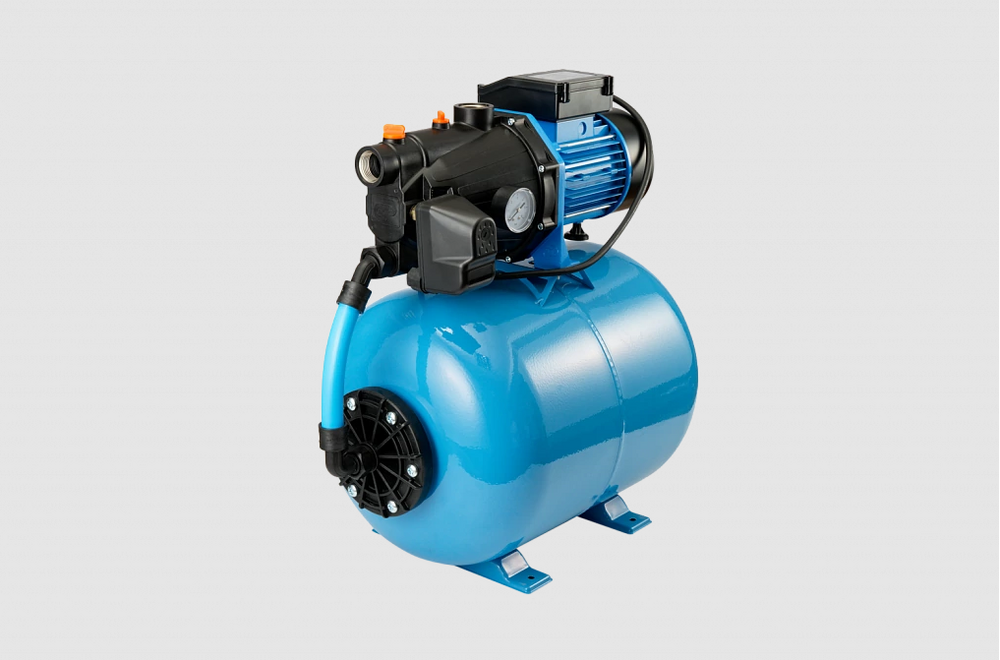 Насосная станция ДЖИЛЕКС Джамбо 70/50 П-50 2.0 (1,1 кВт 70 л/мин, глубина всасывания 9м, выс. подъема 50м, пластик. корп., ГА-50л) 3026