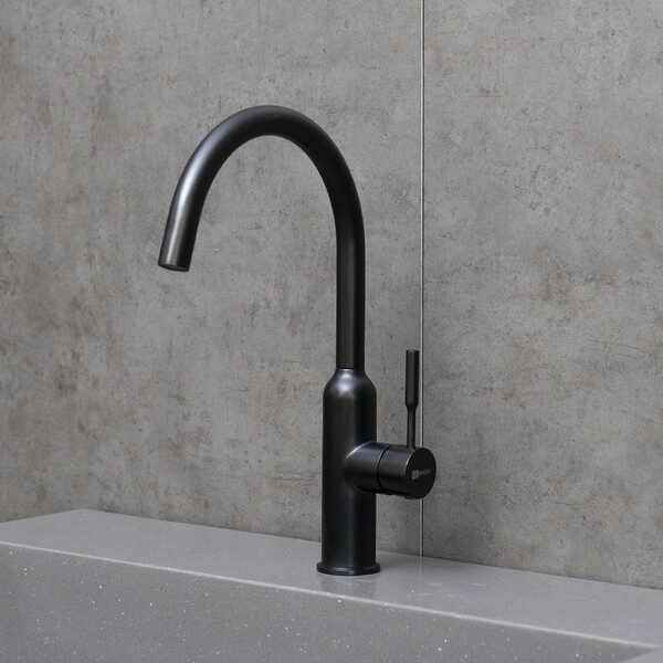 LM5079BL Expert Смеситель для кухни с поворотным изливом, чёрный LEMARK