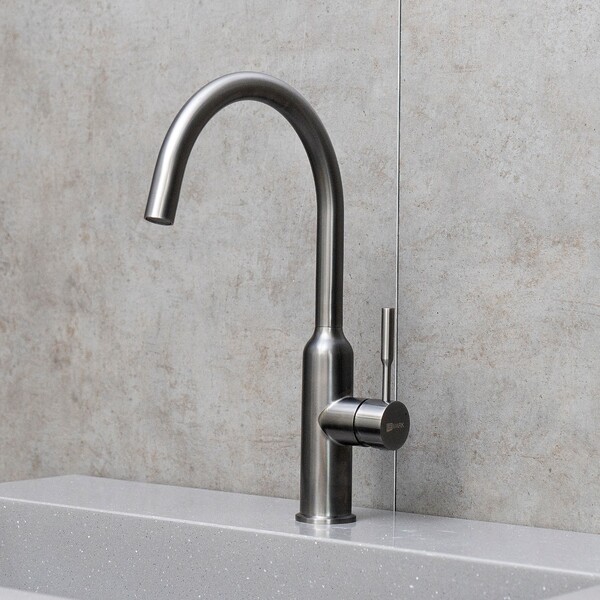 LM5079GMN Expert Смеситель для кухни с поворотным изливом, графит нано LEMARK
