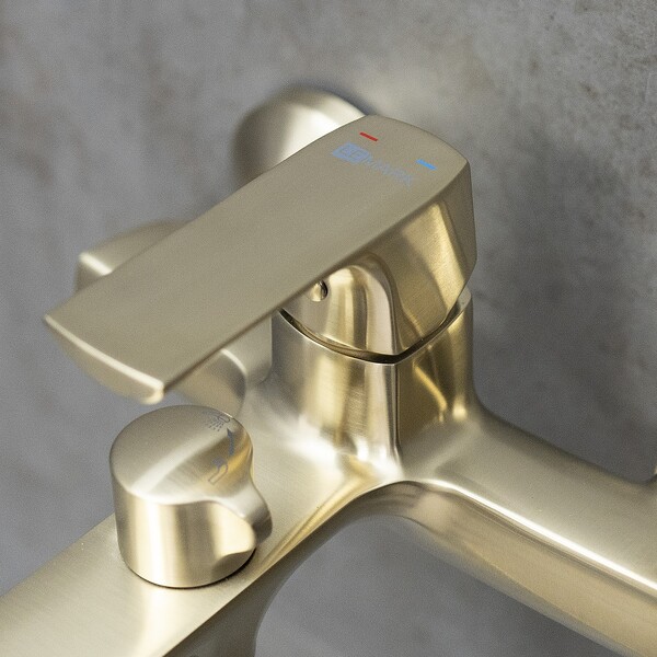 LM7214BG Ursus Смеситель для ванны с монолитным изливом, матовое золото LEMARK