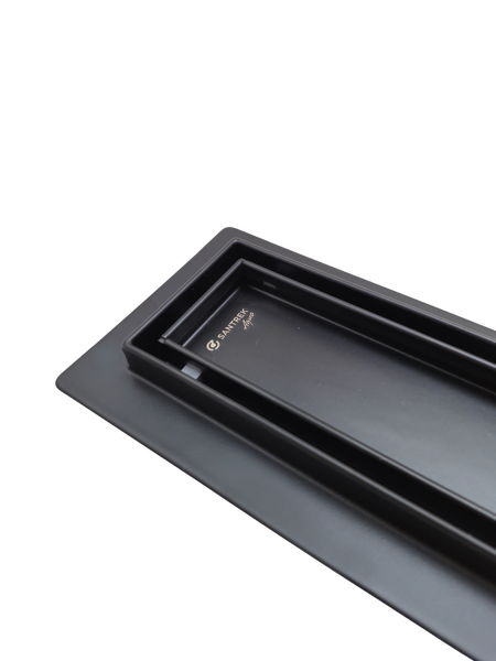 Линейный душевой трап SANTREK  B-70900 BLACK нерж 70*900мм (горизонт выпуск 360 гр, ф40) (решетка щелевая, под плитку) сухой затвор и гидрозатвор