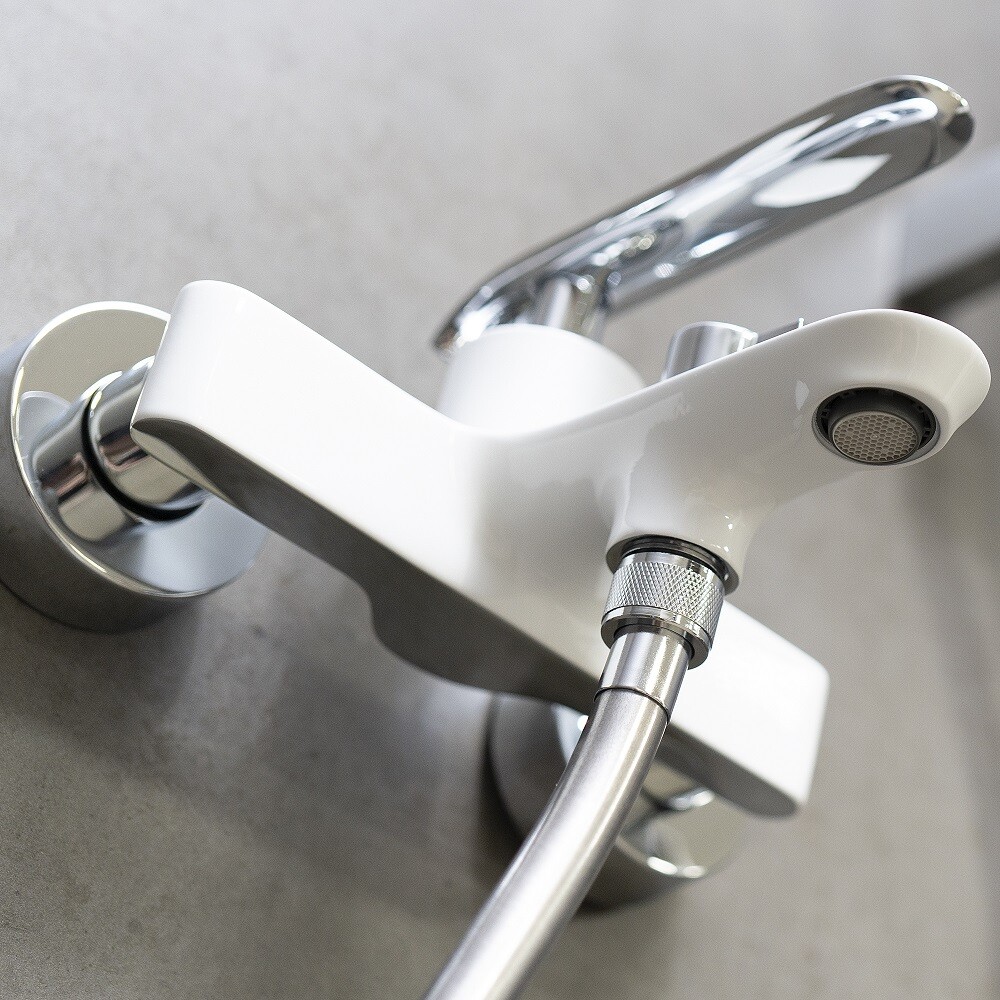 LM4934CW Melange Смеситель для ванны с коротким изливом, хром/белый LEMARK 