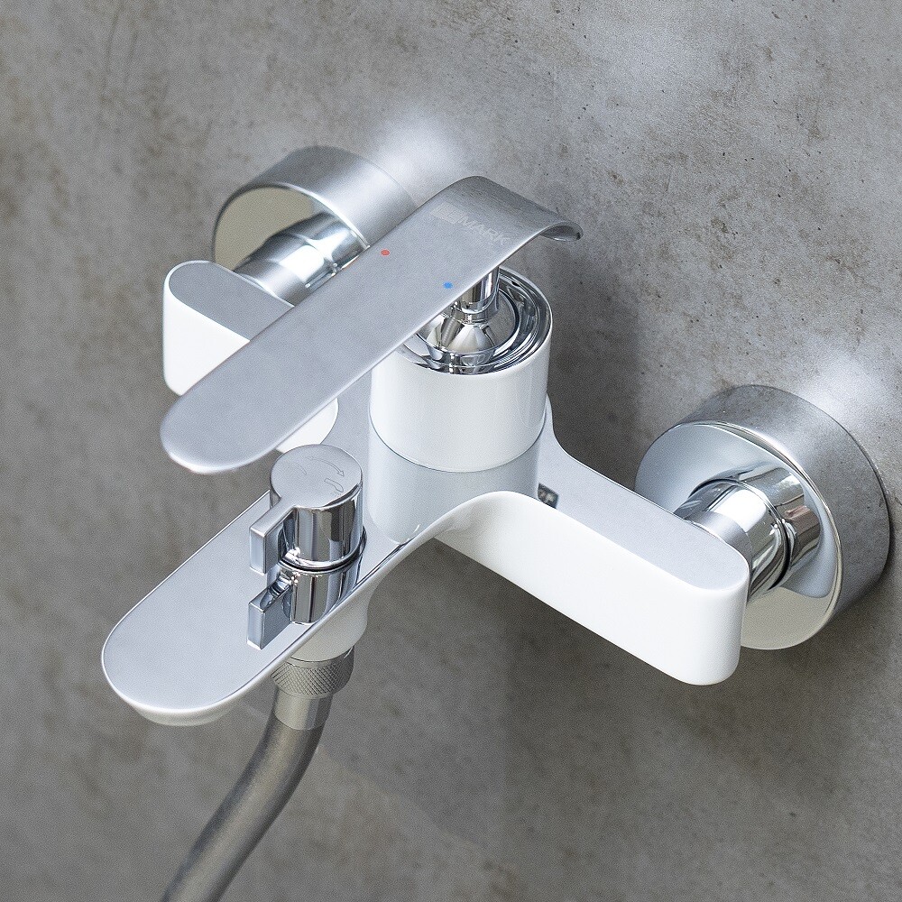 LM4934CW Melange Смеситель для ванны с коротким изливом, хром/белый LEMARK 