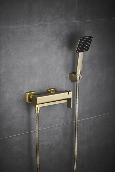 FS8724-22C (Смеситель для ванны Fmark )