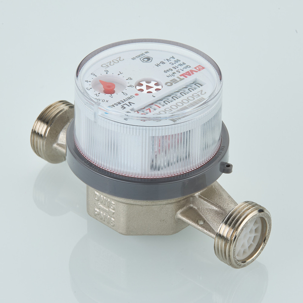 Водосчетчик унив., квартирный, БЕЗ СГОНОВ до +90^С, 1,5м3, 1/2", 110 мм VLF-15U-L.110