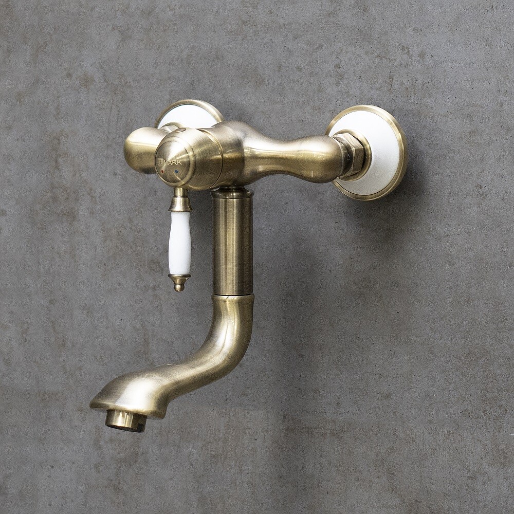 LM4811B Villa Смеситель для кухни/умывальника, настенный, бронза LEMARK	