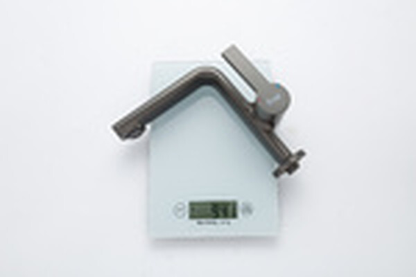 1088-9 Смеситель Тюльпан Frap. шар на гайке, (черн оруж сталь)