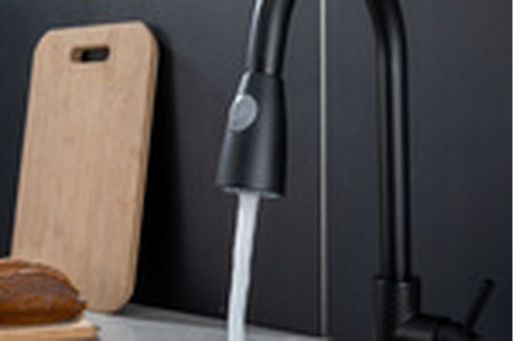 60991-6 Смеситель Кухня Frap d-35 с выдвижной лейкой (черный)