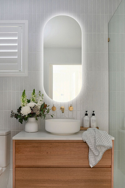 Зеркало SANTREK HOME с LED подсветкой "AERO FLOAT"  450*900мм