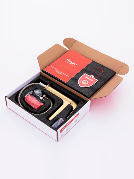 R07.10.03 Смеситель для умывальника RAGLO (золотой сатин)