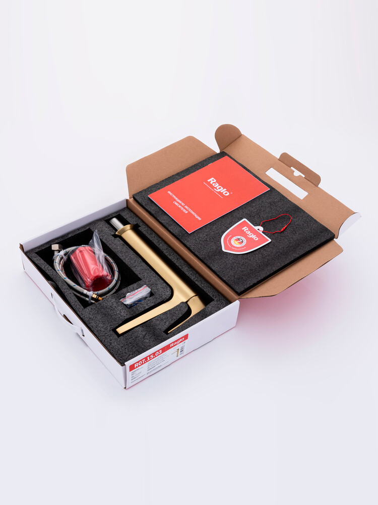 R07.15.03 Смеситель высокий для умывальника RAGLO (золотой сатин)