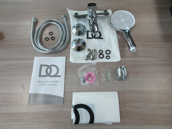 DA1763201 Смеситель для ванны с душем DQ Leipzig короткий излив, хром