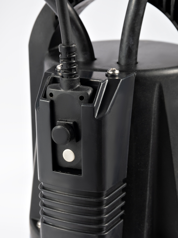 Насос погруж. дренаж. OMEGA 550 SENSOR (0,55 кВт,произ.10980 л/ч.,выс под. 7 м.,пропуск.частиц 35 мм., сенсорный поплавок)