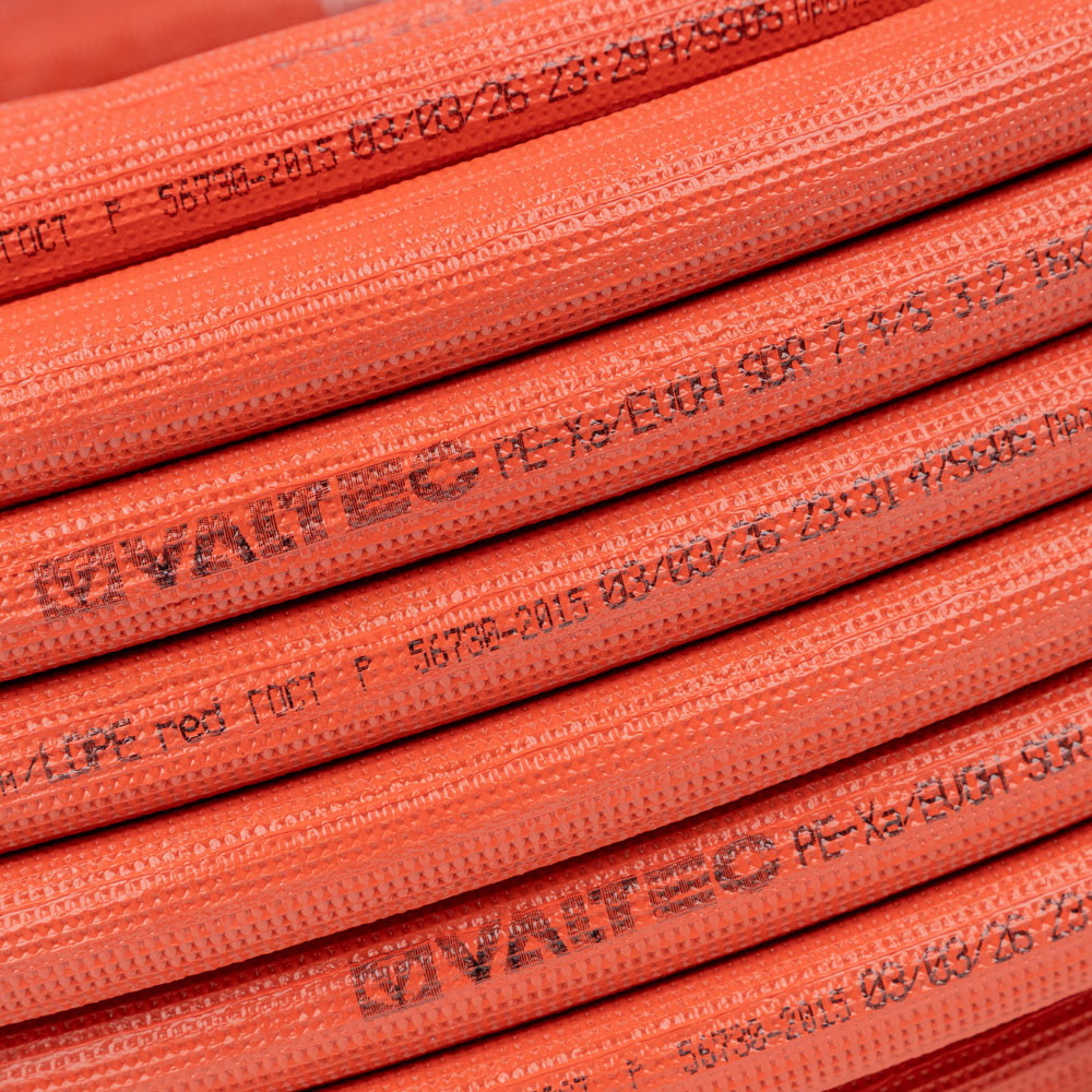 Труба из сшитого полиэтилена PEX-EVOH d16х2.2мм (для теплых полов) VALTEC в теплоизоляции 6мм (КРАСНАЯ) (VA1622.4.R06R.100) в БУХТЕ 100м