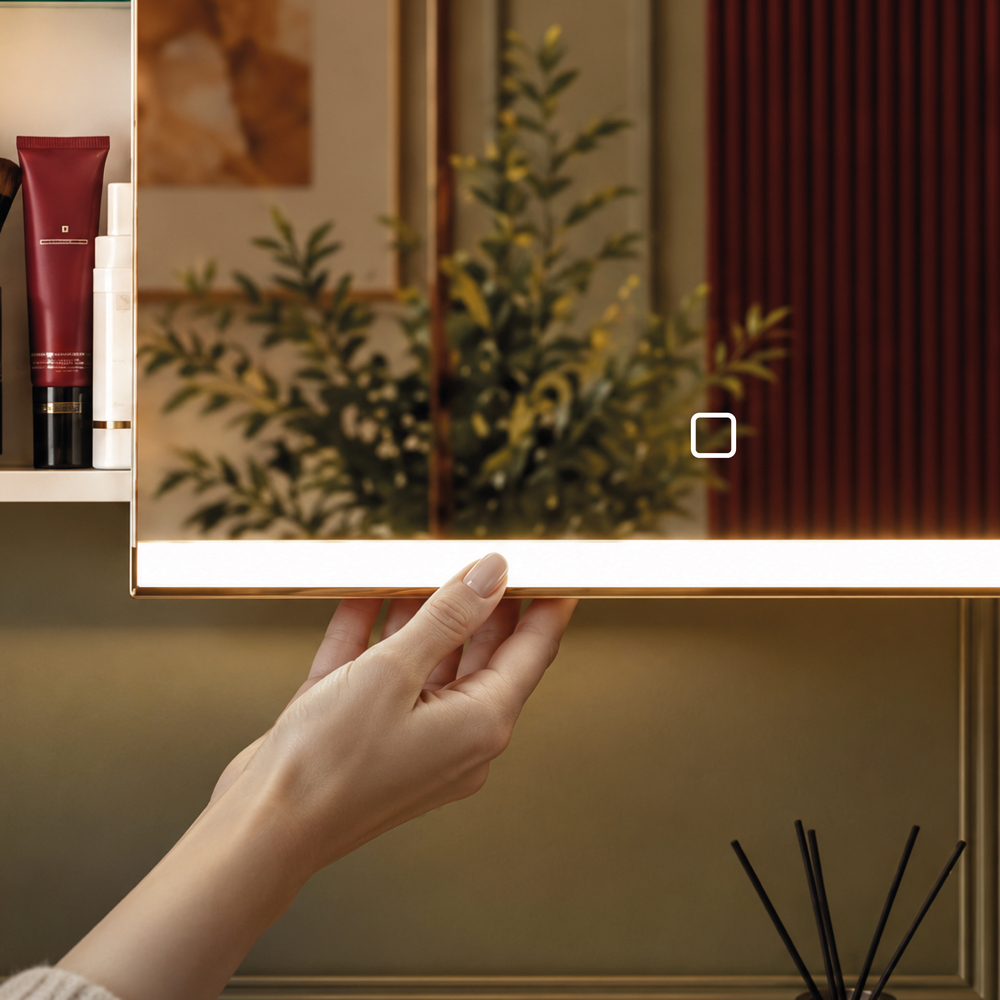 Шкаф зеркальный COSMETIC Light -120 белый Alavann 