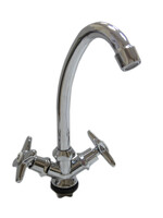 Смеситель Кухня DIABLO (рег.№377092) 1/2 м/к (250-R 35) НА ГАЙКЕ Звезда 