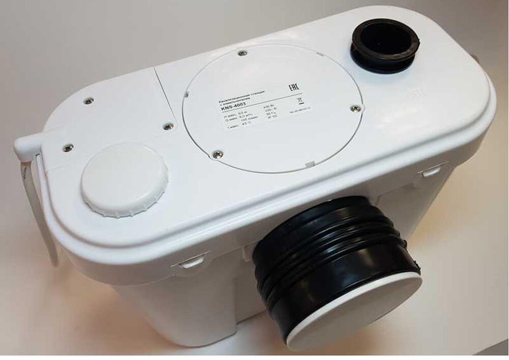 Насос BELAMOS канализационный KNS-4003 (400 Вт, 100 л/мин, напор 6м, реверс)