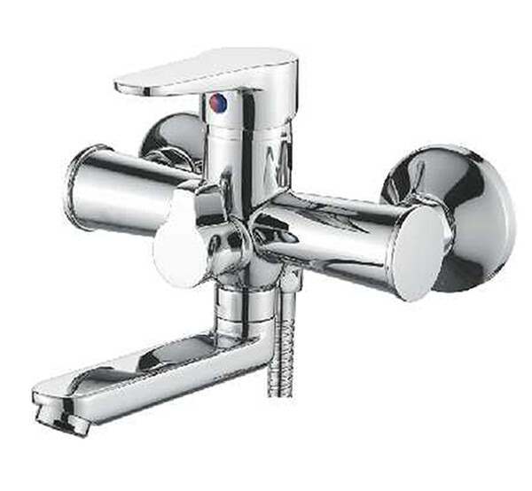 83112 Смеситель Ванна LOFFREY d-35 кор нос