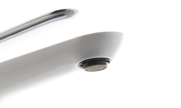 LM4906CW Melange Смеситель для умывальника монолитный, хром/белый LEMARK